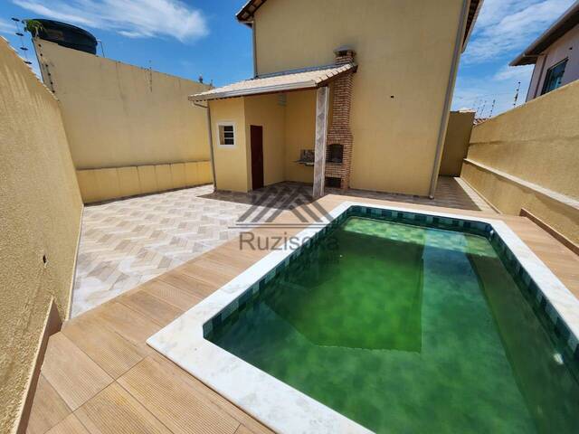 Casa para Venda em Itanhaém - 2