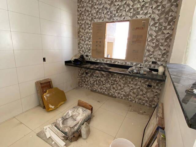 CASA COM PISCINA para Venda em Itanhaém - 4
