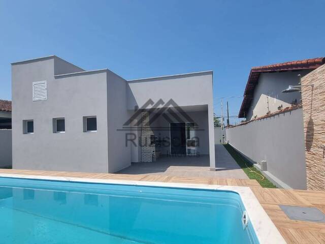 CASA COM PISCINA para Venda em Itanhaém - 5