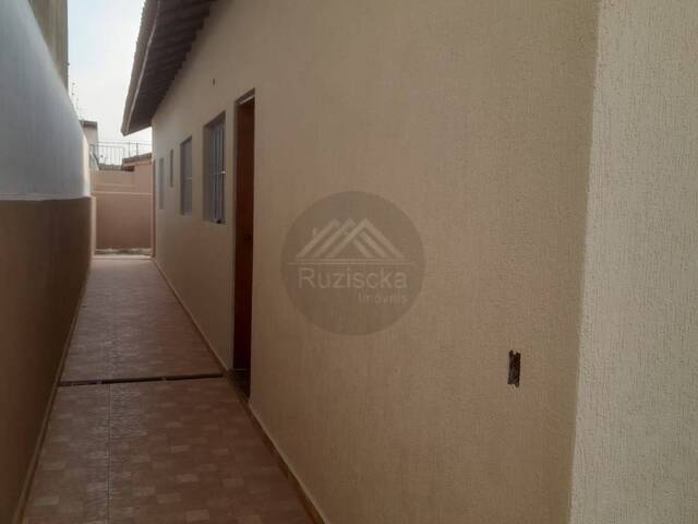 Casa para Venda em Itanhaém - 3