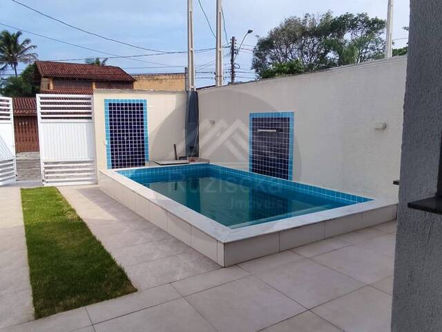 Casa para Venda em Itanhaém - 2