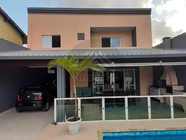 #CA544 - CASA COM PISCINA para Venda em Itanhaém - SP