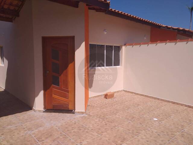 CASA COM PISCINA para Venda em Itanhaém - 4