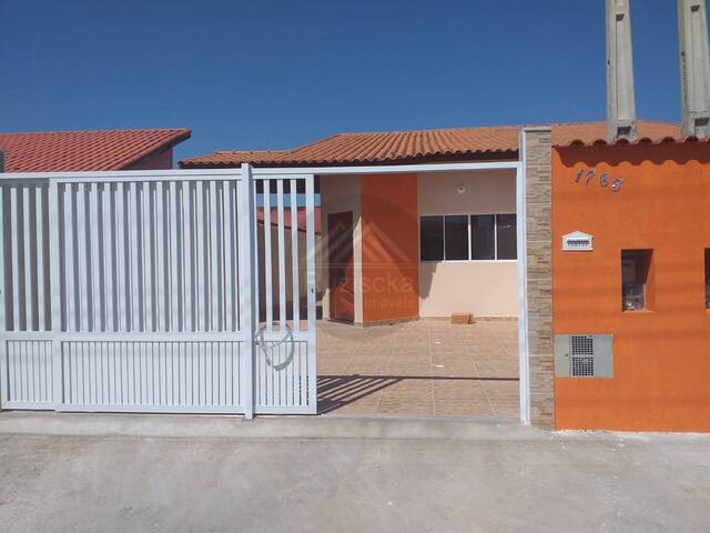 CASA COM PISCINA para Venda em Itanhaém - 3