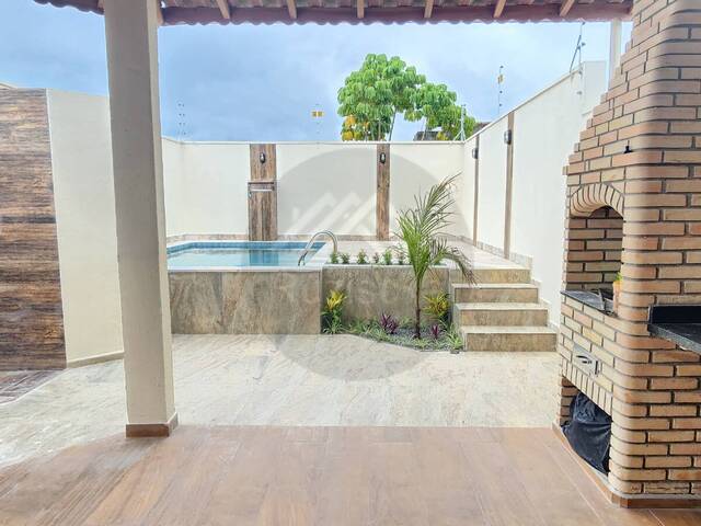 CASA COM PISCINA para Venda em Itanhaém - 5
