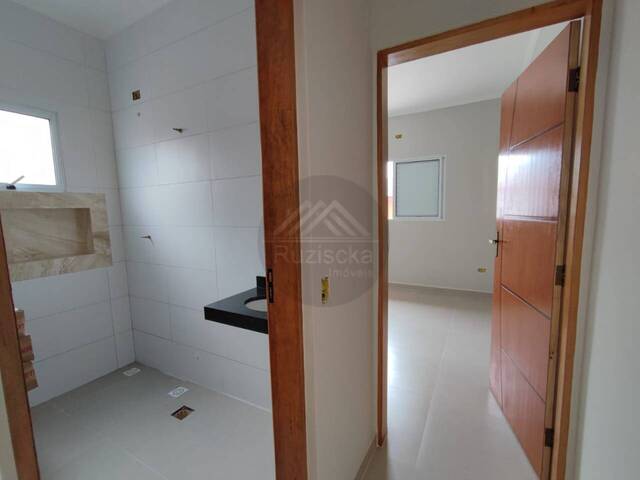 CASA COM PISCINA para Venda em Itanhaém - 5