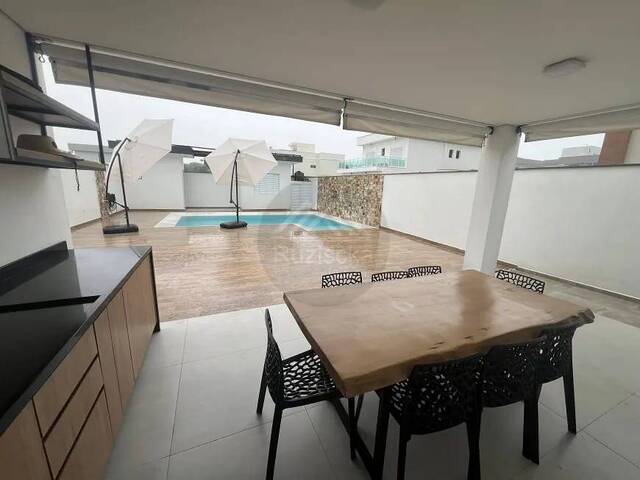 CASA COM PISCINA para Venda em Itanhaém - 3