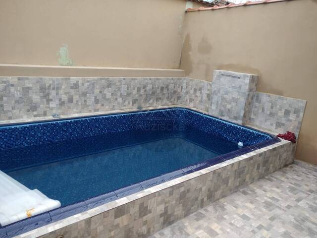 CASA COM PISCINA para Venda em Itanhaém - 5