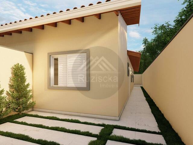 CASA COM PISCINA para Venda em Itanhaém - 3