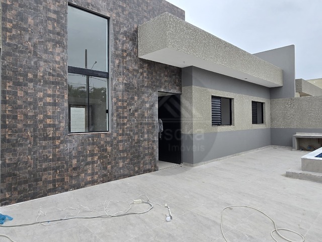 CASA COM PISCINA para Venda em Itanhaém - 3