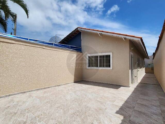 CASA COM PISCINA para Venda em Itanhaém - 5
