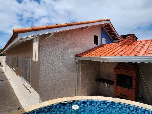 CASA COM PISCINA para Venda em Itanhaém - 3