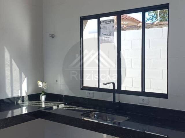 CASA COM PISCINA para Venda em Itanhaém - 5