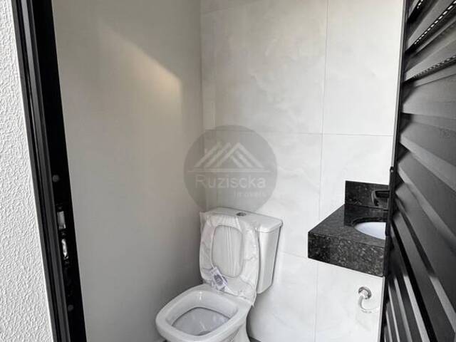 CASA COM PISCINA para Venda em Itanhaém - 4
