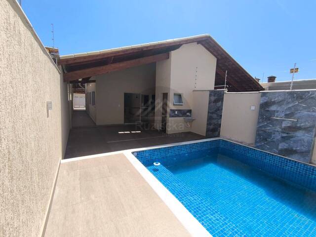 #CA1016 - CASA COM PISCINA para Venda em Itanhaém - SP - 2