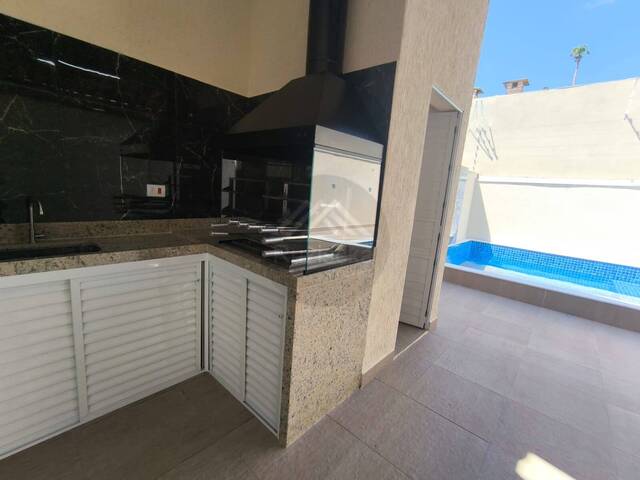 CASA COM PISCINA para Venda em Itanhaém - 5