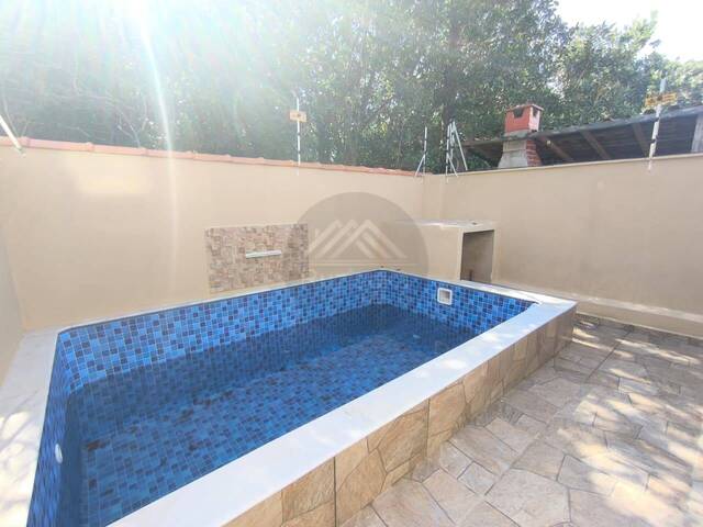 CASA COM PISCINA para Venda em Itanhaém - 5