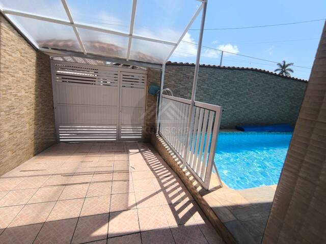 #CA1034 - CASA COM PISCINA para Venda em Itanhaém - SP - 1
