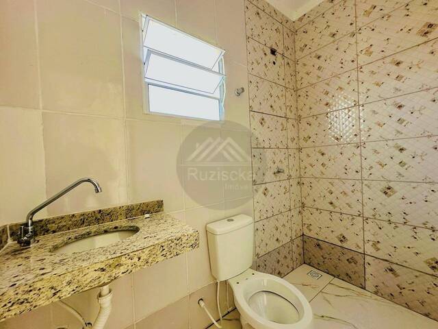 CASA COM PISCINA para Venda em Itanhaém - 4