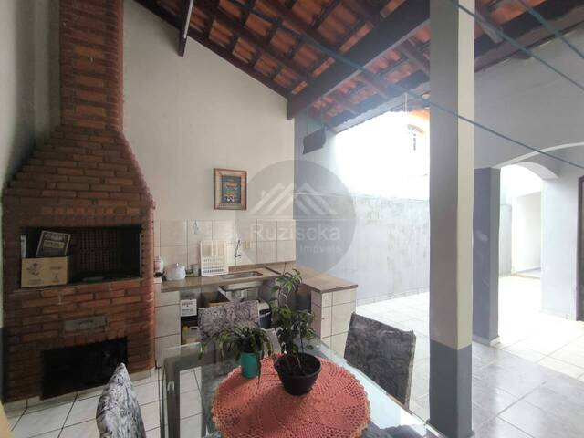 Casa para Venda em Itanhaém - 3