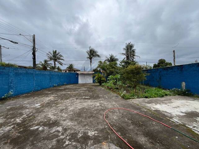 Casa para Venda em Itanhaém - 3