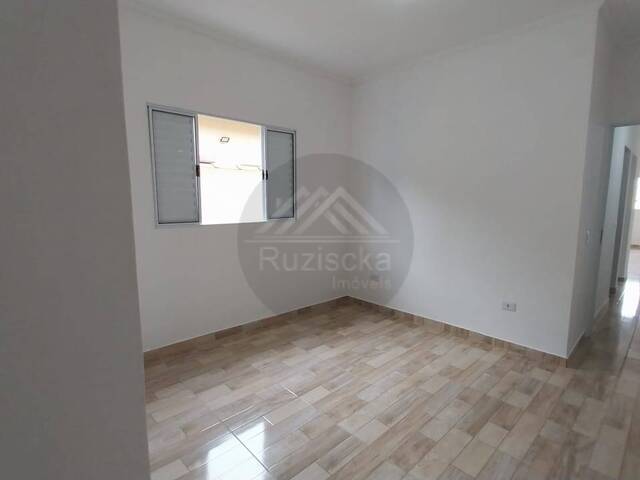 CASA COM PISCINA para Venda em Itanhaém - 5