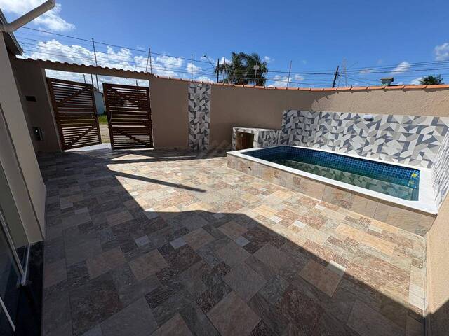 #CA1067 - CASA COM PISCINA para Venda em Itanhaém - SP - 1