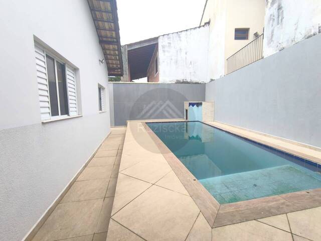 CASA COM PISCINA para Venda em Itanhaém - 5