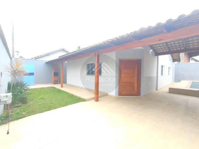 CASA COM PISCINA para Venda em Itanhaém - 3