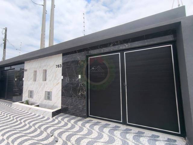 CASA COM PISCINA para Venda em Itanhaém - 2