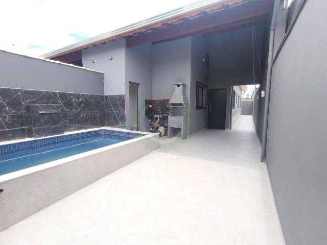 CASA COM PISCINA para Venda em Itanhaém - 4