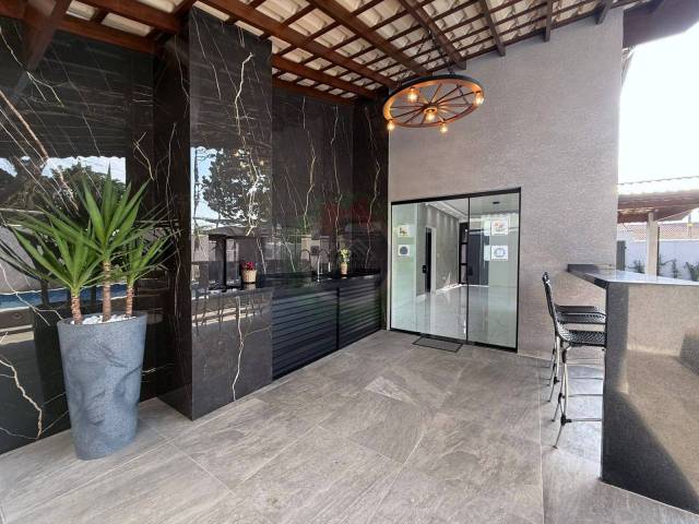 CASA COM PISCINA para Venda em Itanhaém - 4