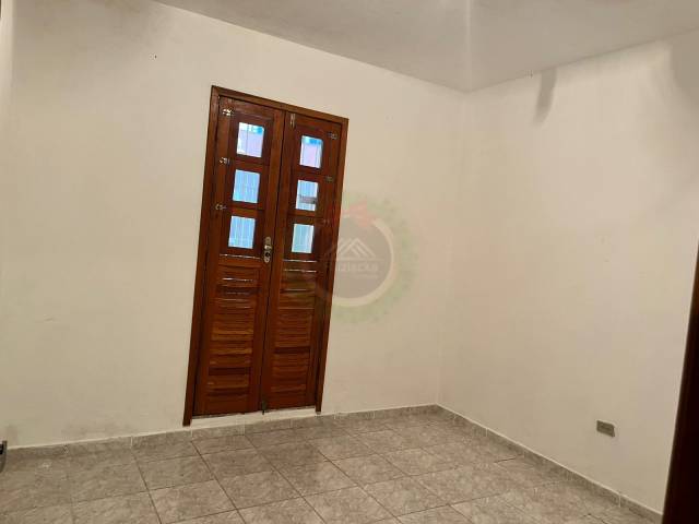 CASA COM PISCINA para Venda em Itanhaém - 5