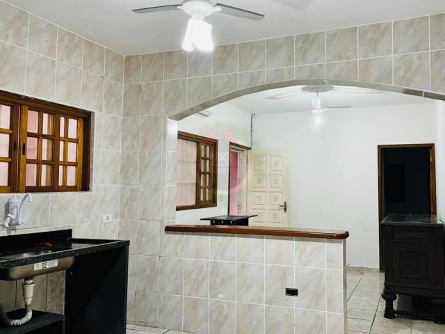 CASA COM PISCINA para Venda em Itanhaém - 4