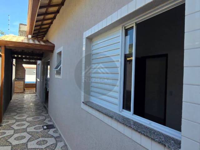 CASA COM PISCINA para Venda em Itanhaém - 4