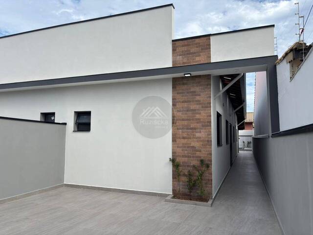 #CA1101 - Casa para Venda em Itanhaém - SP