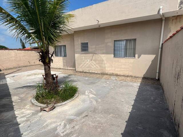 Casa para Venda em Itanhaém - 2