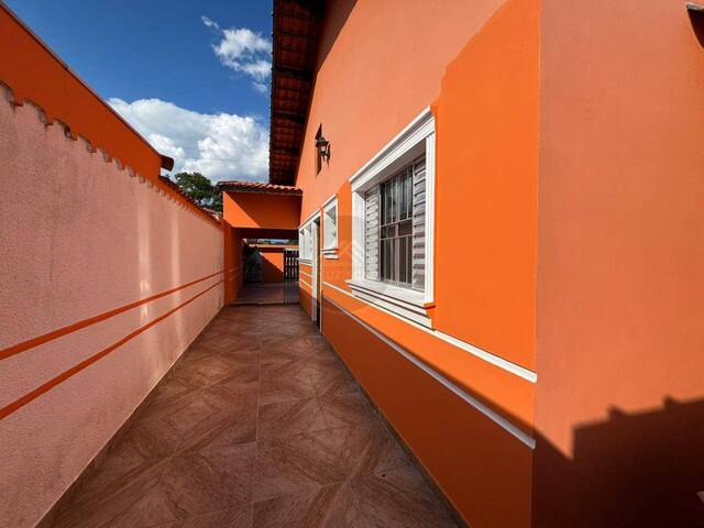 Casa para Venda em Itanhaém - 2