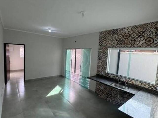 CASA COM PISCINA para Venda em Itanhaém - 5