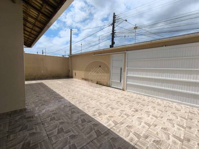 CASA COM PISCINA para Venda em Itanhaém - 5