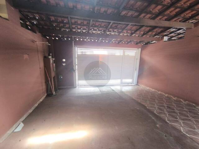 Casa para Venda em Itanhaém - 3