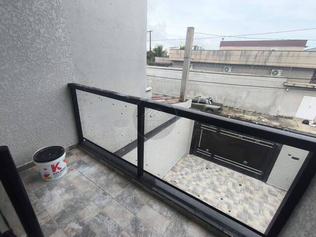 CASA COM PISCINA para Venda em Itanhaém - 3