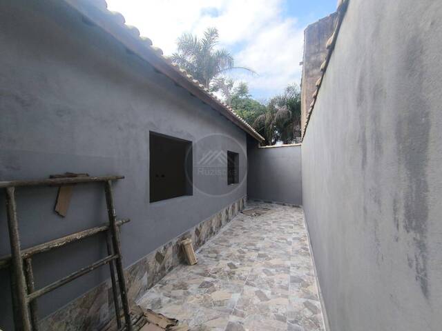 CASA COM PISCINA para Venda em Itanhaém - 5