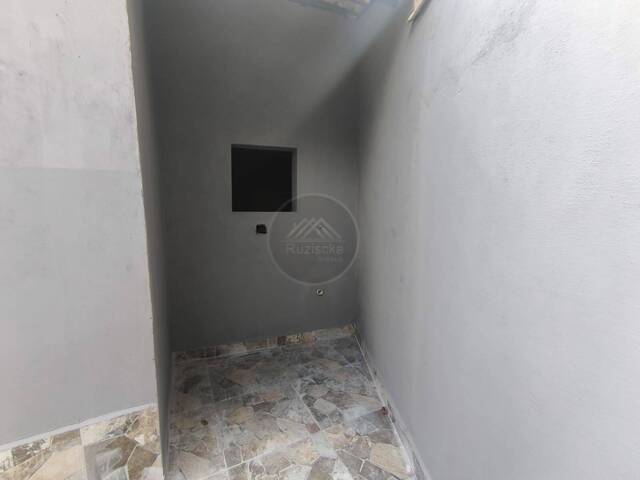 CASA COM PISCINA para Venda em Itanhaém - 4