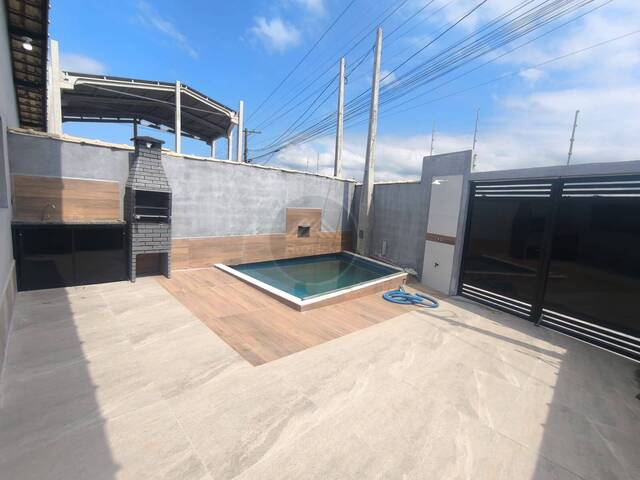 Casa para Venda em Itanhaém - 3