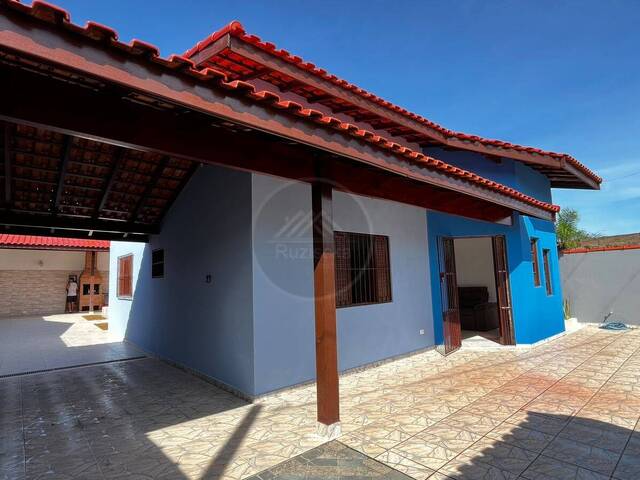 CASA COM PISCINA para Venda em Itanhaém - 4