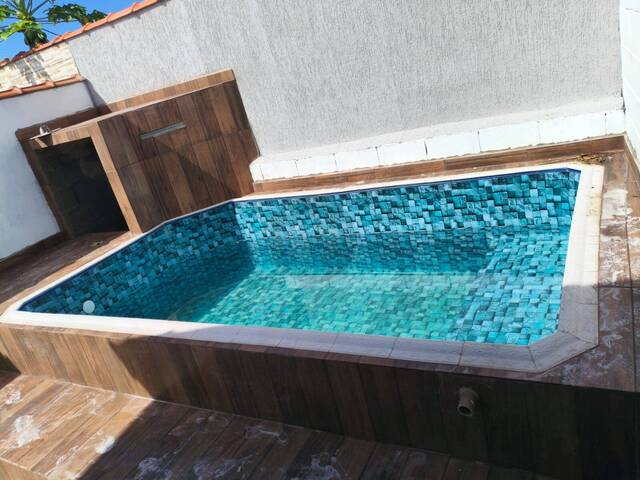 CASA COM PISCINA para Venda em Itanhaém - 5