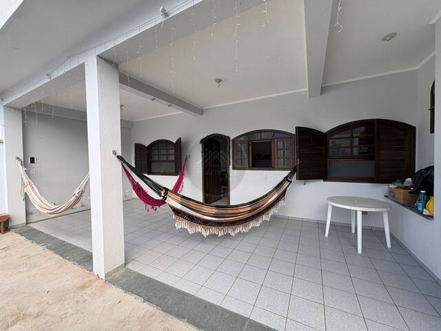 #CA1155 - CASA COM PISCINA para Venda em Itanhaém - SP - 2