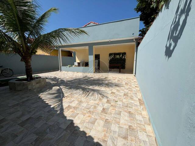 #CA1157 - CASA COM PISCINA para Venda em Itanhaém - SP - 2