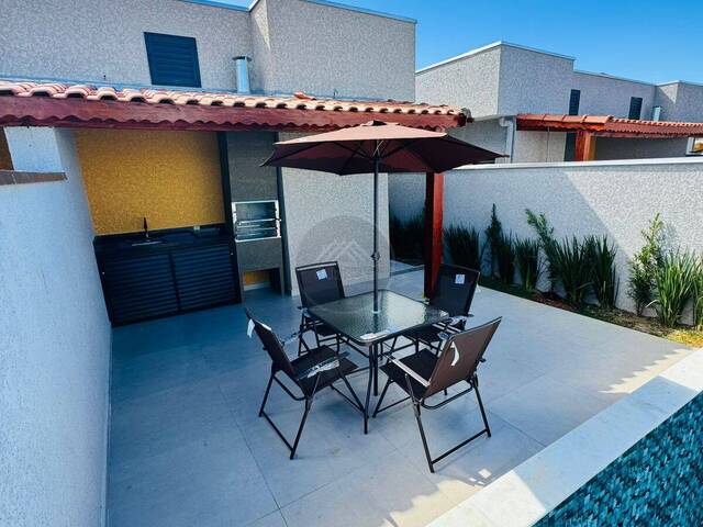 CASA COM PISCINA para Venda em Itanhaém - 5